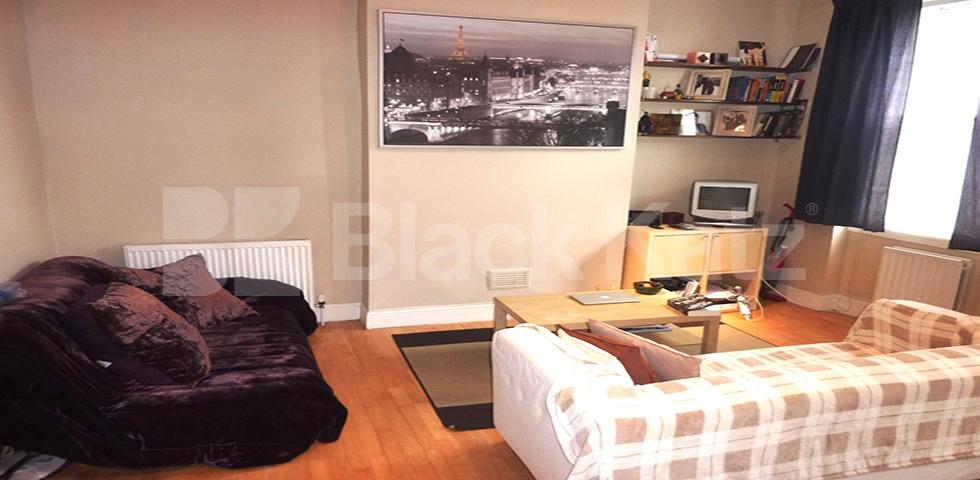 			NEW INSTRUCTION!, 1 Bedroom, 1 bath, 1 reception Flat			 Blenheim Terrace, ST JOHNS WOOD